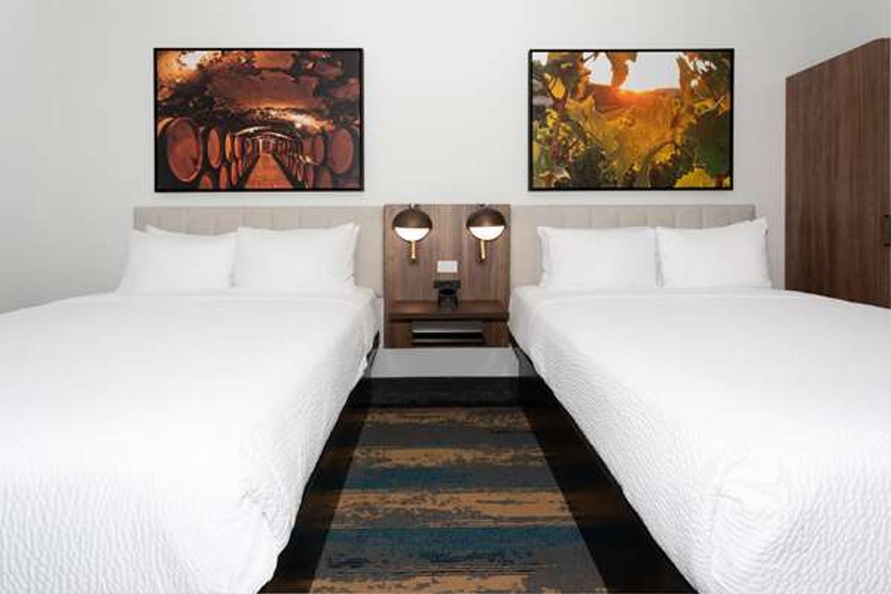 Photo of La Quinta Inn & Suites by Wyndham Galt Lodi North