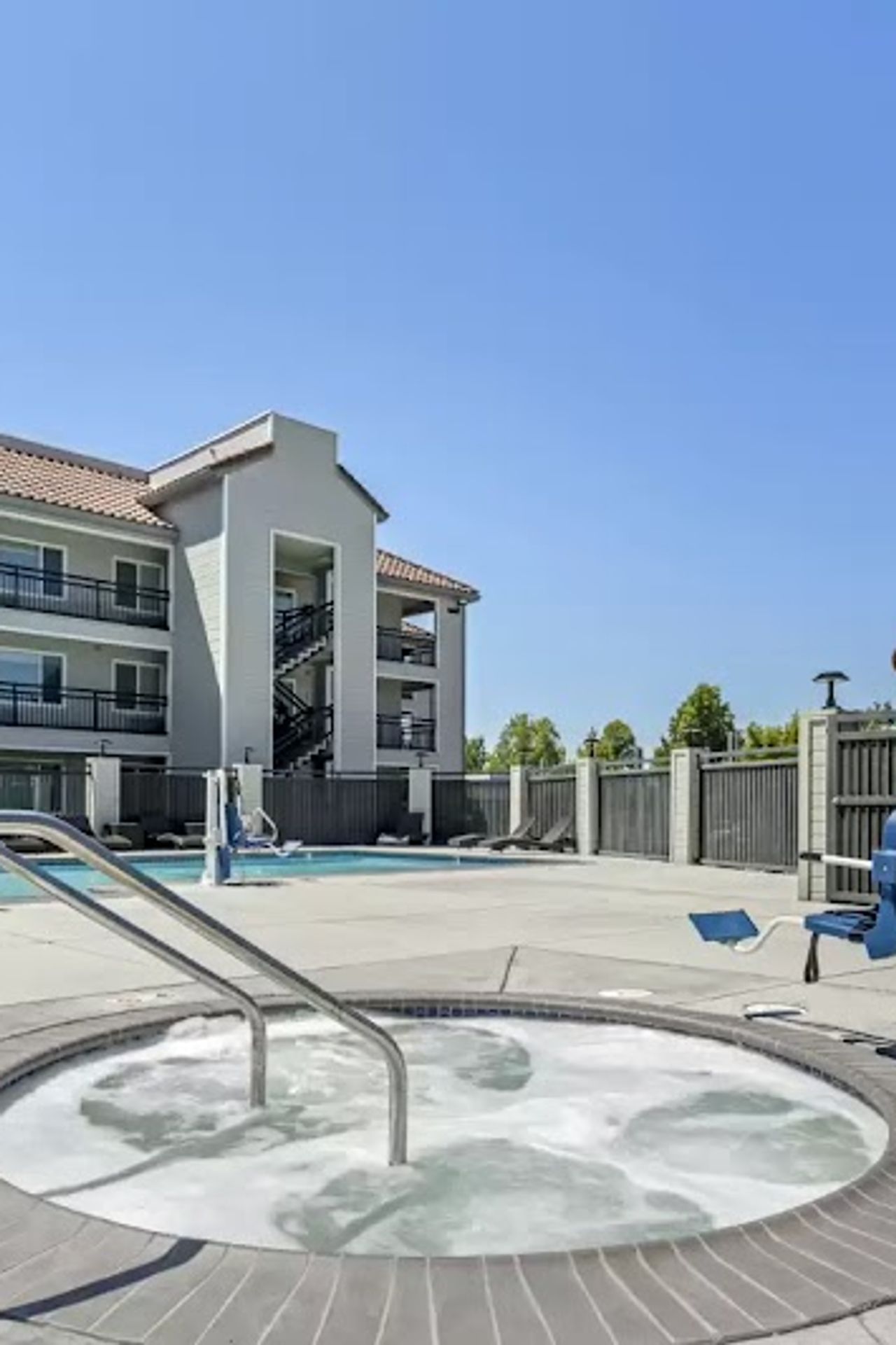 Photo of Country Inn & Suites by Radisson, Vallejo Napa Valley, CA