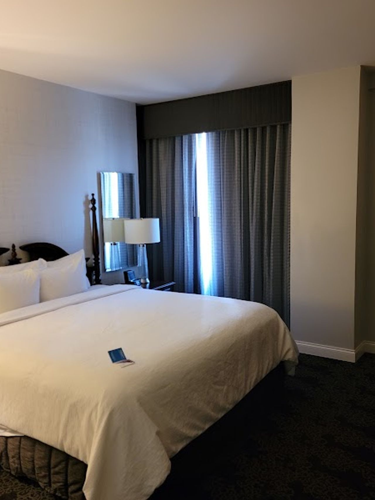 Photo of Embassy Suites by Hilton Portland Downtown
