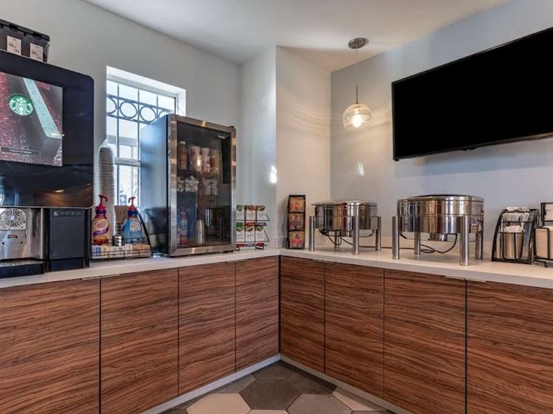 Photo of Best Western Plus Executive Suites