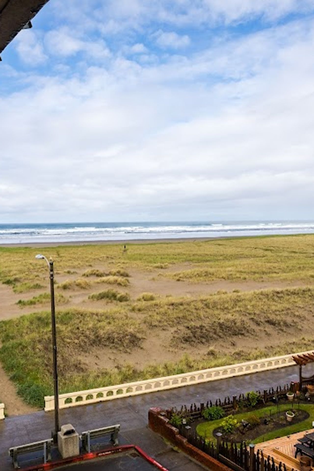 Photo of Ebb Tide Oceanfront Inn