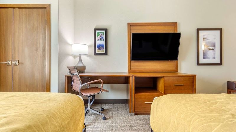 Photo of Comfort Inn & Suites Lakewood by JBLM