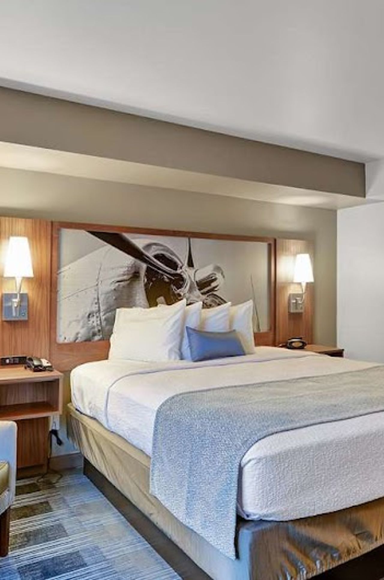 Photo of Executive Residency by Best Western Navigator Inn & Suites