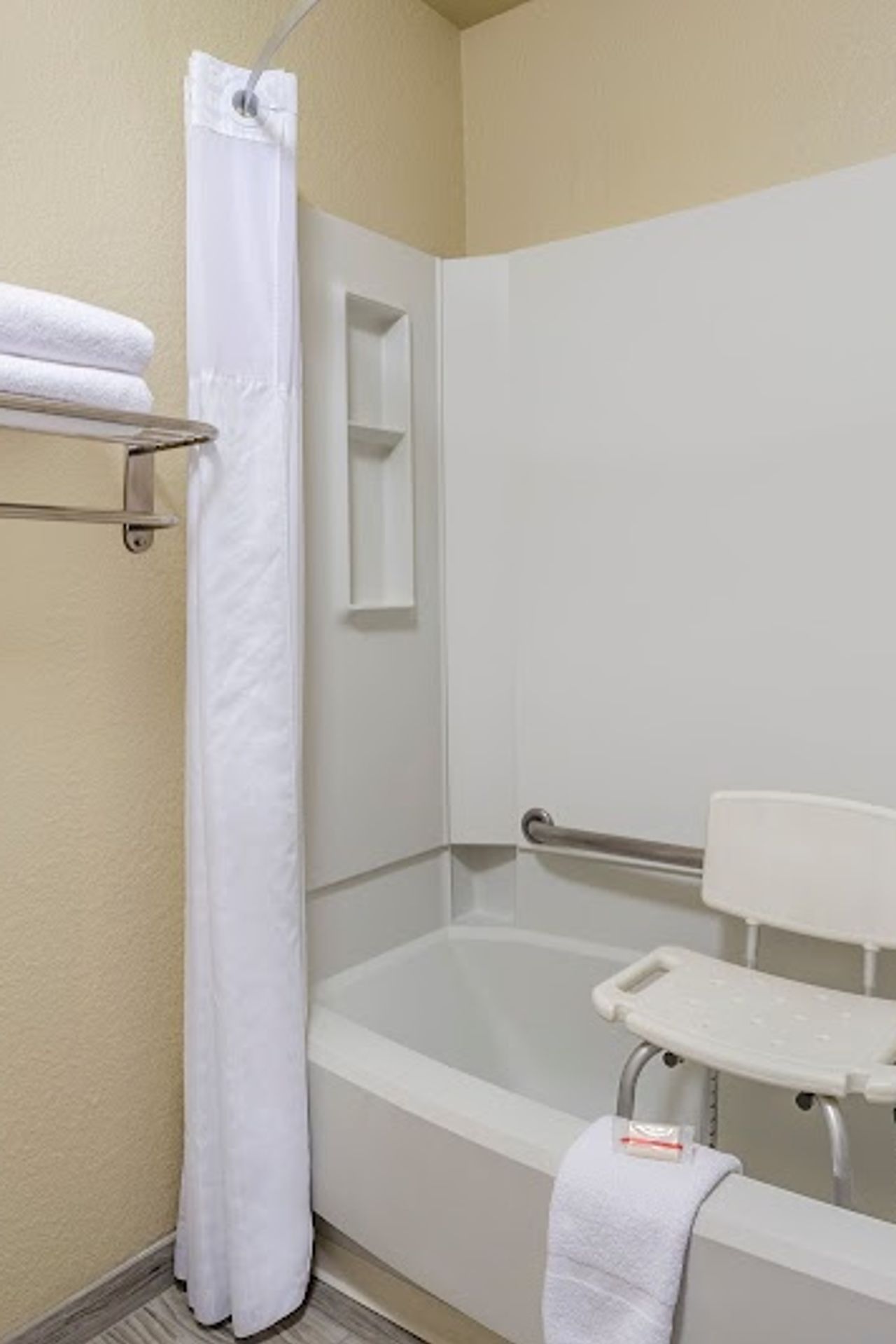 Photo of SilverStone Inn & Suites