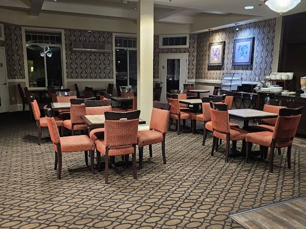 Photo of Plaza Inn & Suites