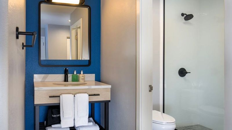 Hotel Ketchum - Bathroom