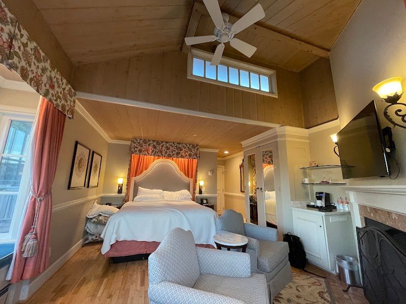 Photo of Spindrift Inn - Cannery Row Room with Balcony