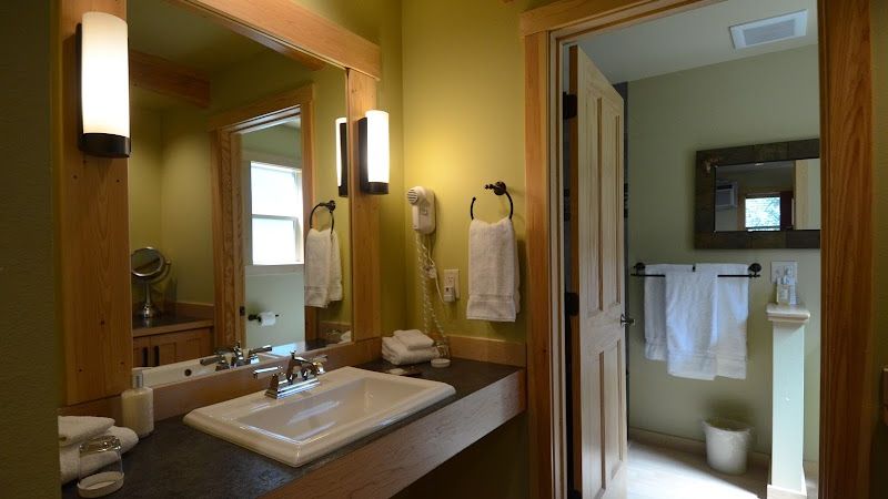 Photo of Chewuch Inn & Cabins