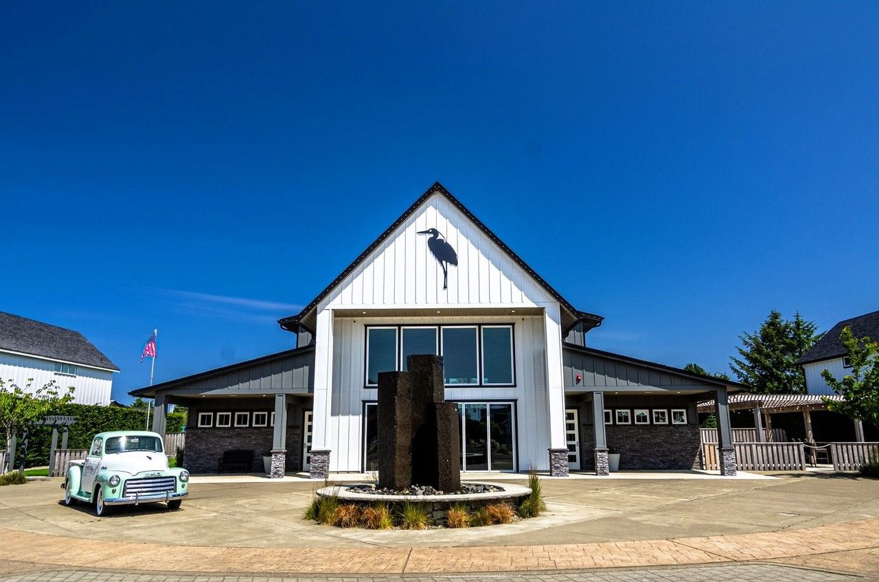 Photo of Oyhut Bay Seaside Resort - Exterior, Property entrance
