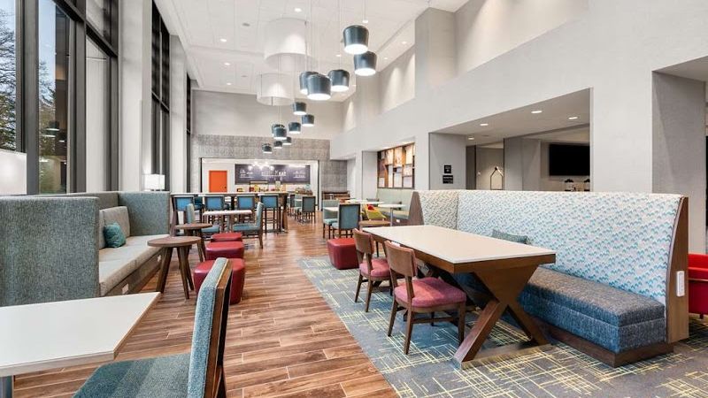 Photo of Hampton Inn & Suites Portland Tigard
