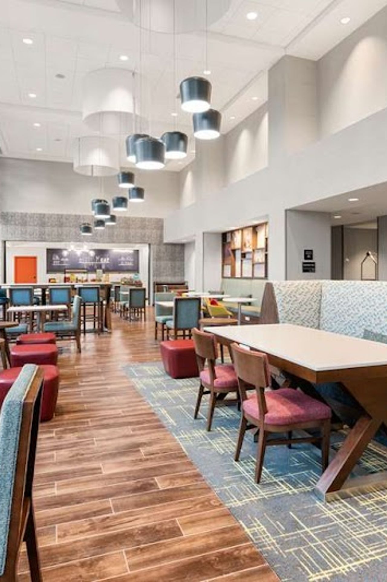 Photo of Hampton Inn & Suites Portland Tigard