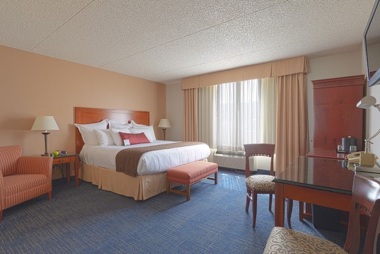 Photo of Coast Wenatchee Center Hotel