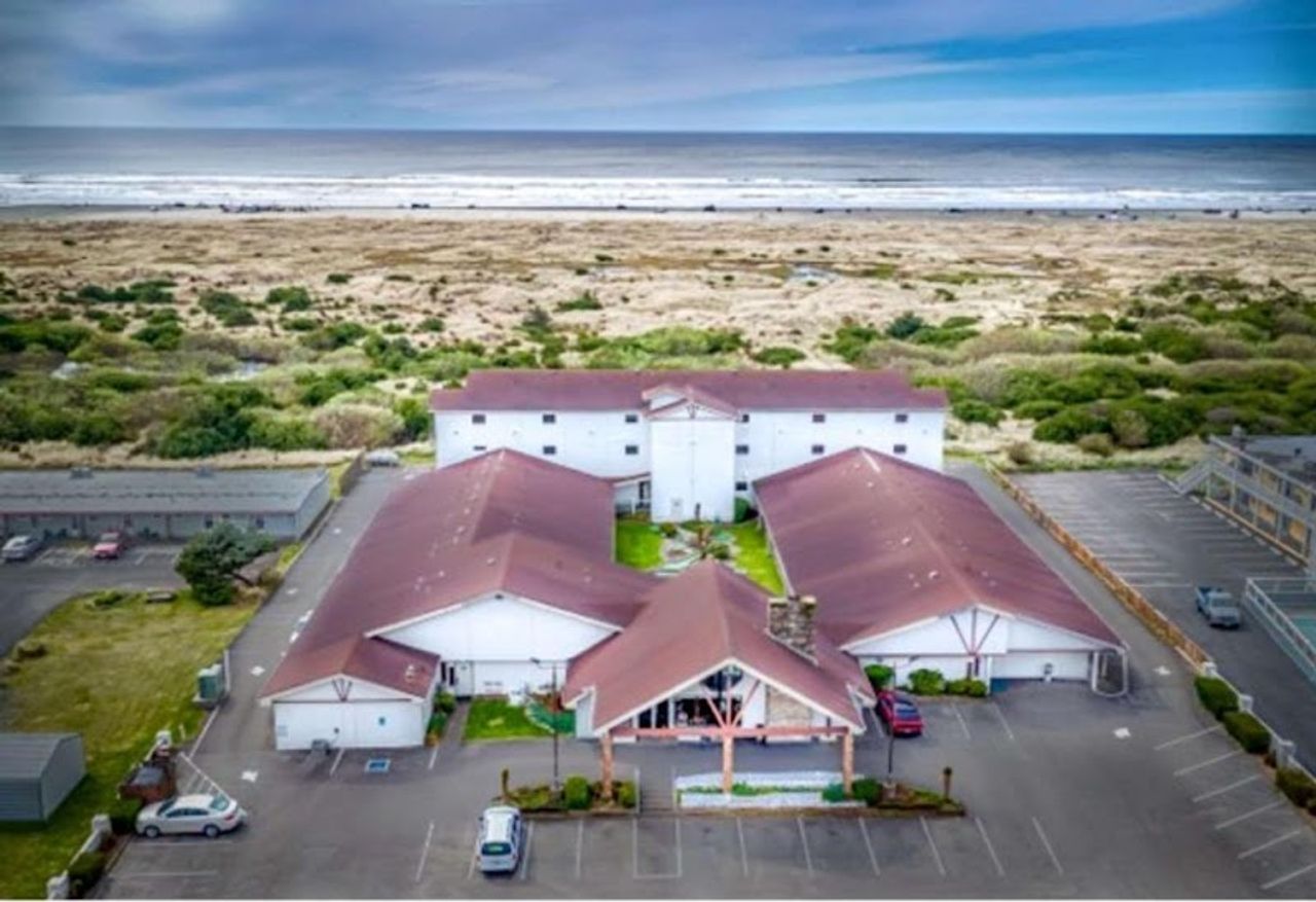 Photo of Ocean Paradise Hotel & Resort - Exterior, Beach access