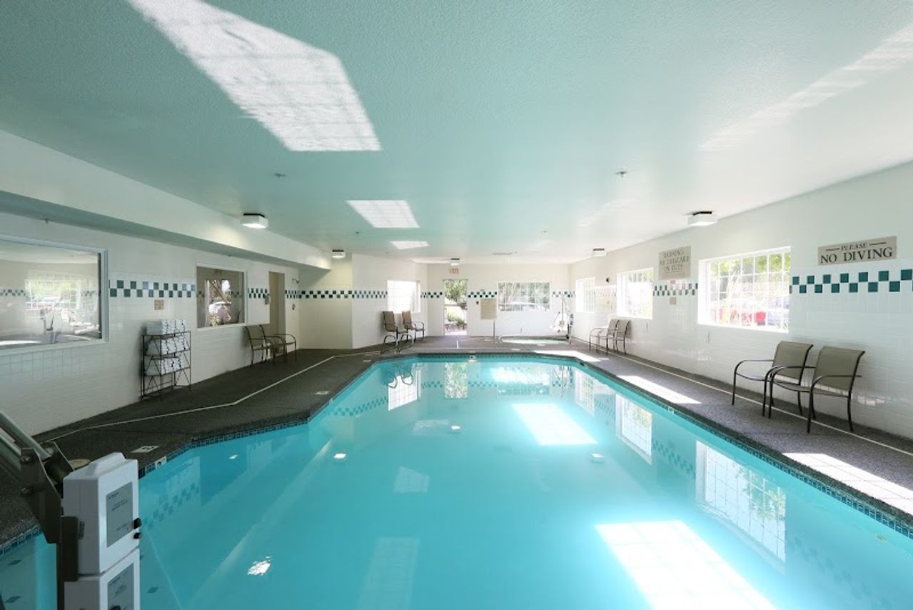 Photo of Country Inn & Suites by Radisson, Portland International Airport, OR