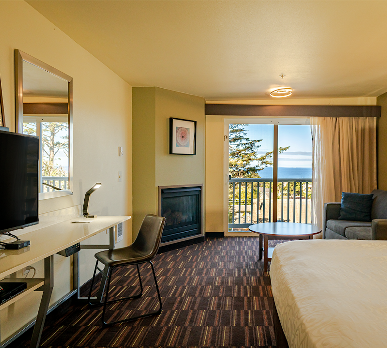 Photo of Inn at Wecoma - Room