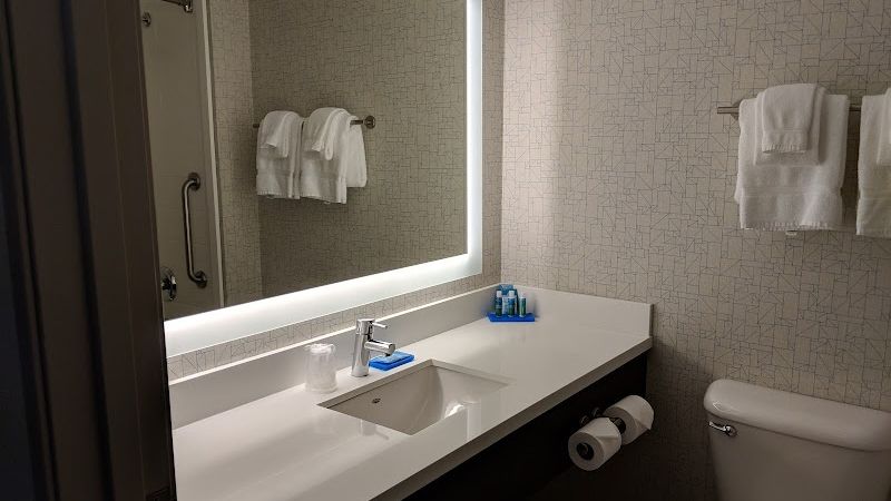 Photo of Holiday Inn Express & Suites Seattle-Everett, an IHG Hotel