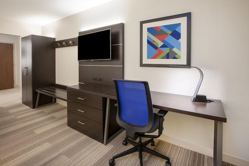 Photo of Holiday Inn Express Madera-Yosemite Park Area by IHG