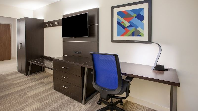 Photo of Holiday Inn Express Madera-Yosemite Park Area by IHG