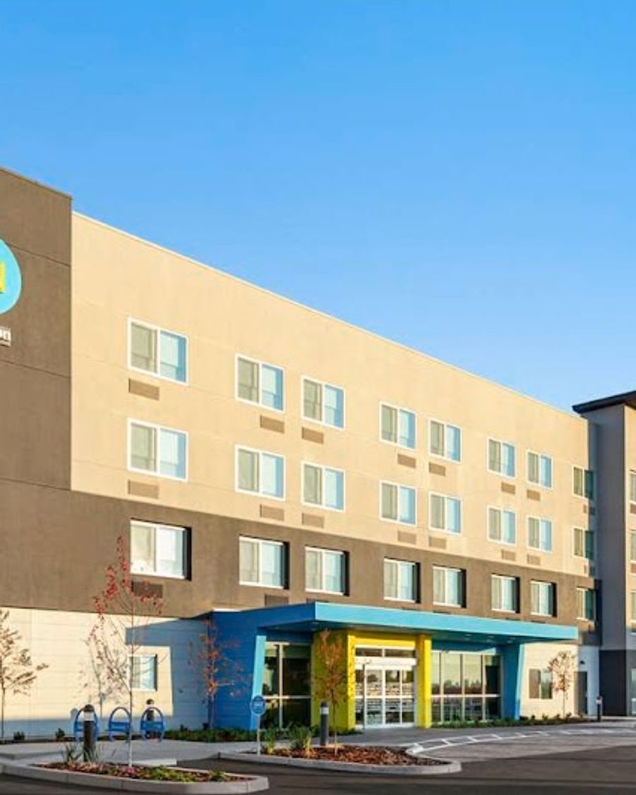 Tru by Hilton Lodi