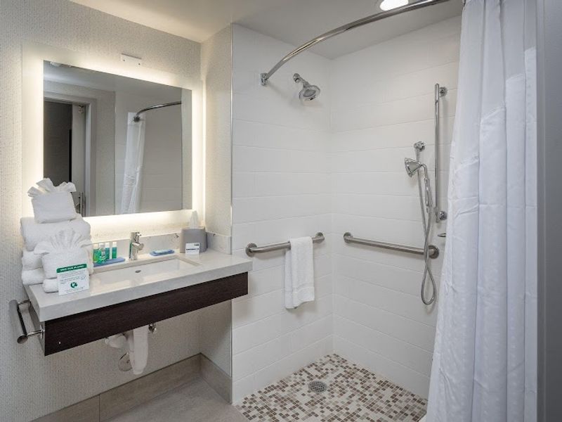 Photo of Holiday Inn Express Sunnyvale - Silicon Valley by IHG