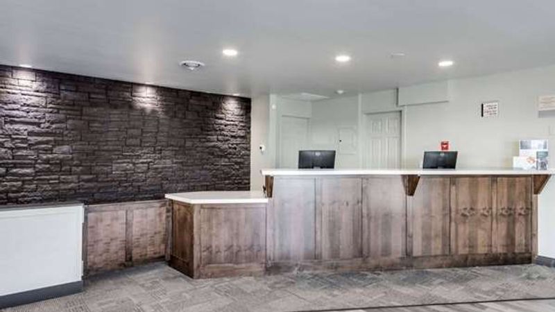 Photo of Days Inn & Suites by Wyndham Spokane