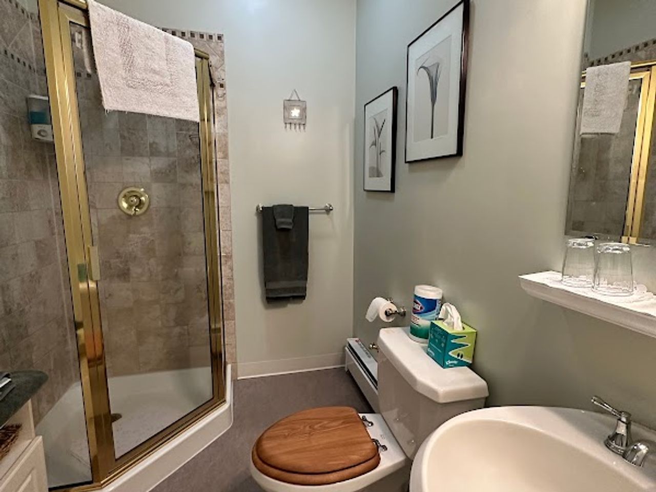 Photo of Crosby House Bed & Breakfast