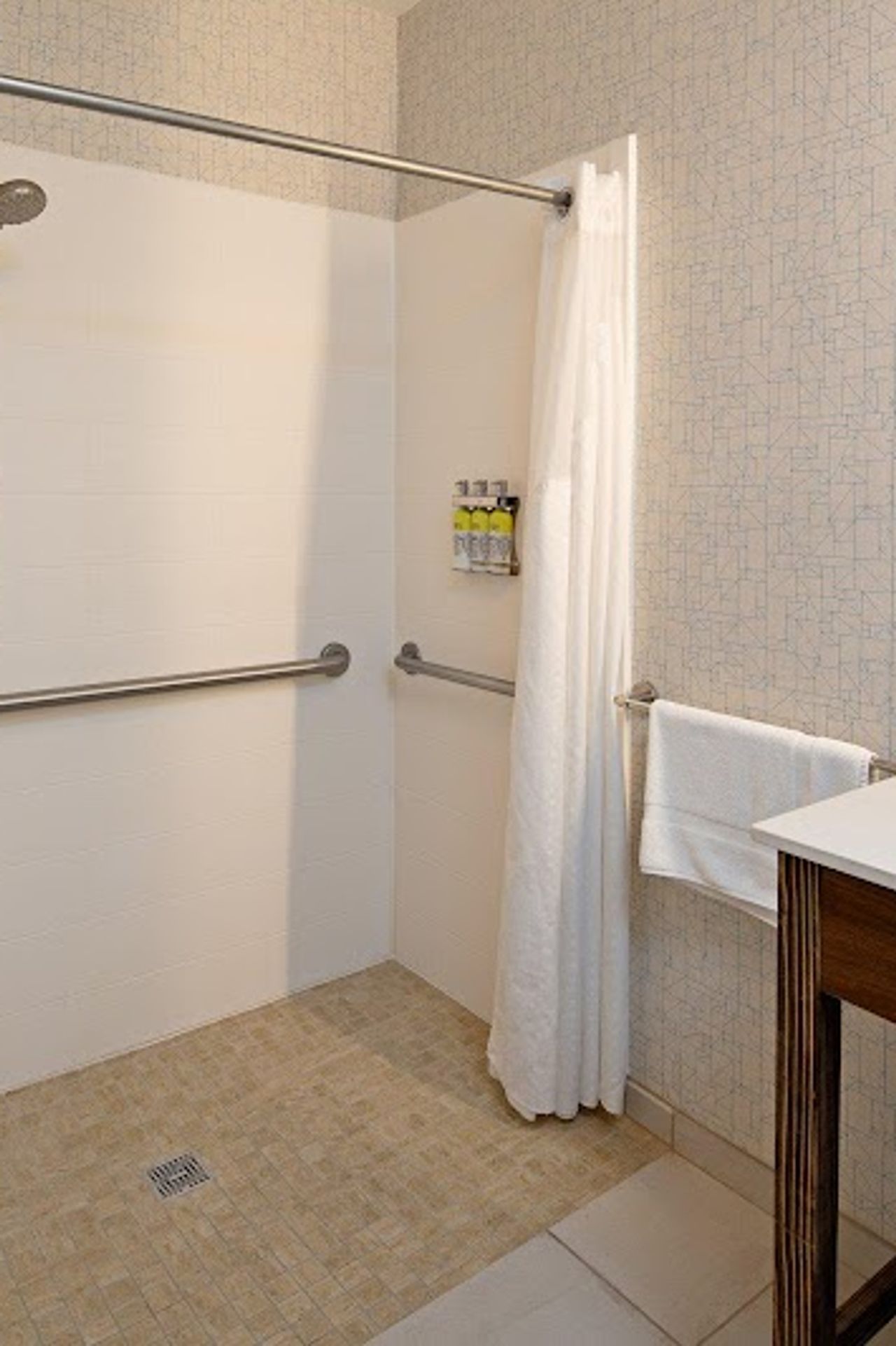 Photo of Holiday Inn Express & Suites Fresno South, an IHG Hotel