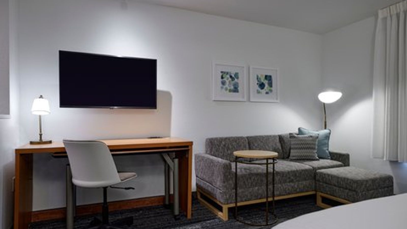 Photo of TownePlace Suites Medford