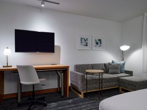Photo of TownePlace Suites Medford