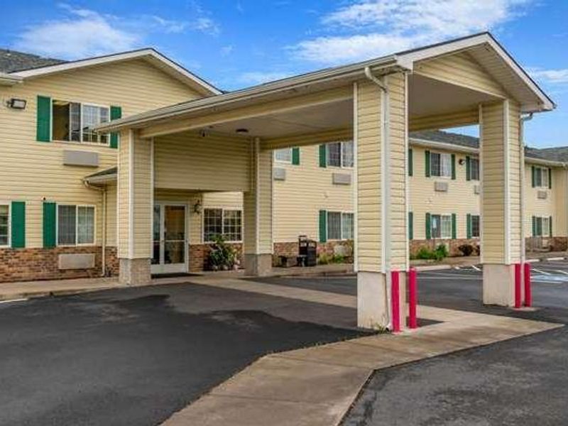Quality Inn Bend North
