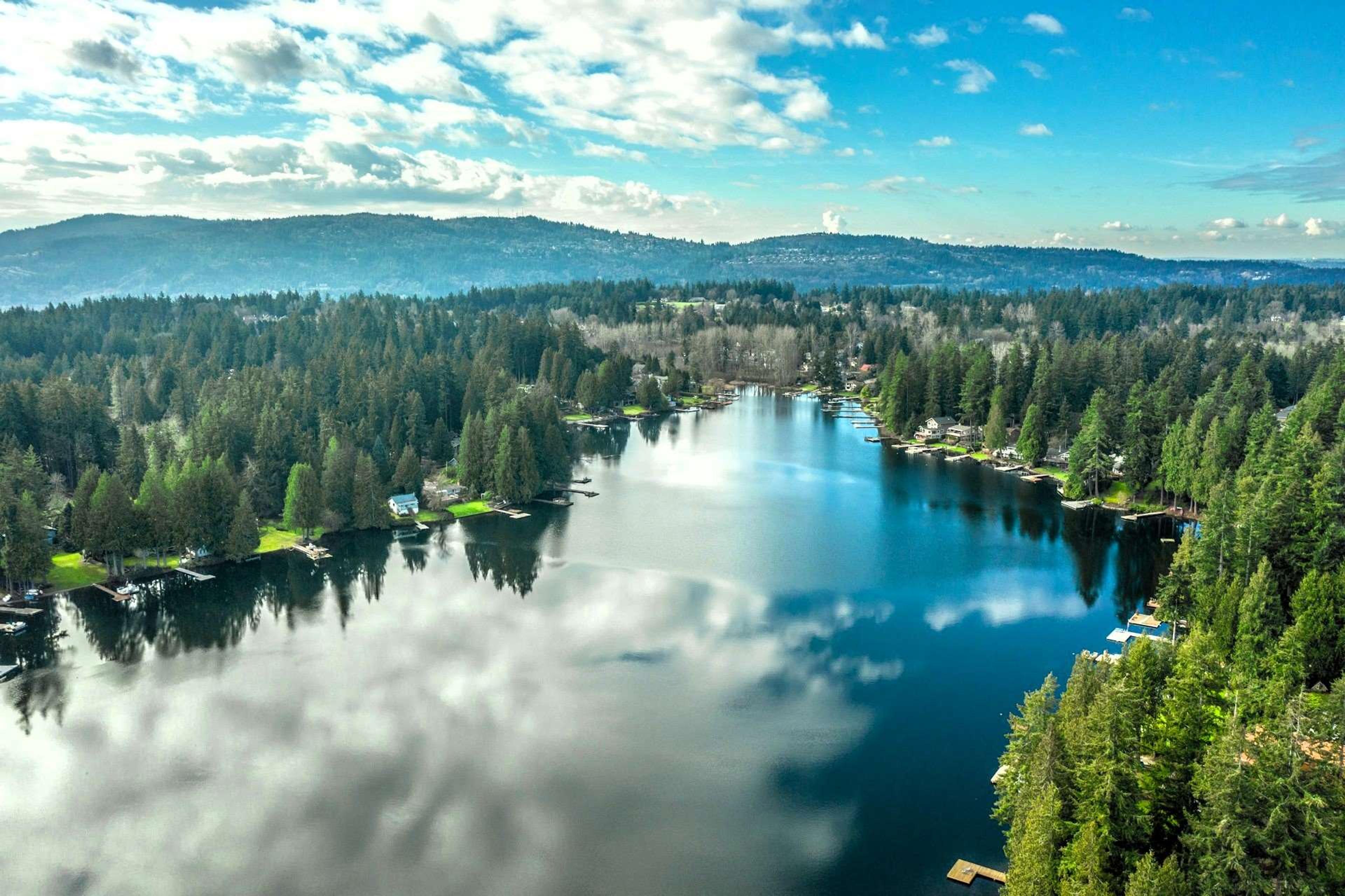 Aerial view of Lake Sammamish near Redmond, Washington, USA