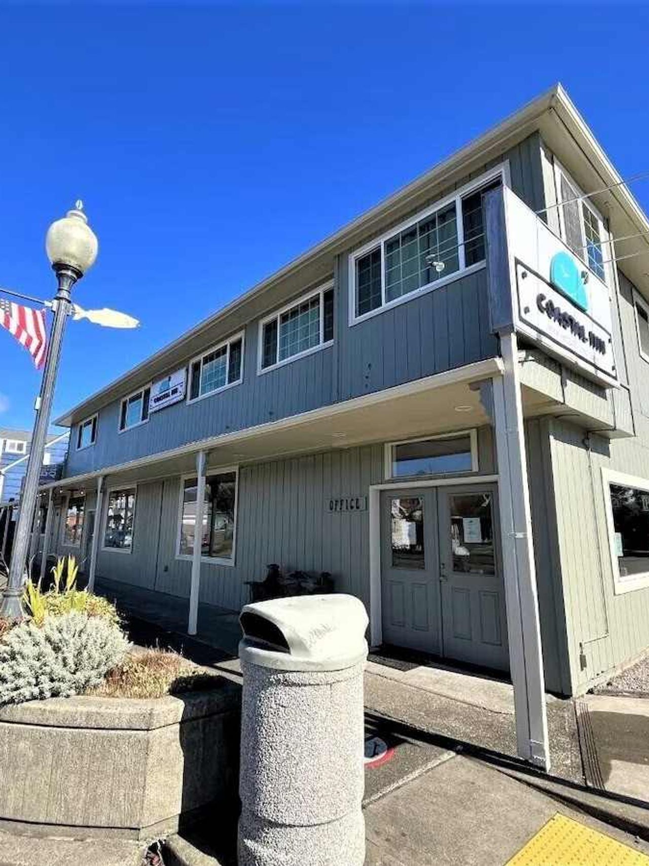 Coastal Inn and Suites