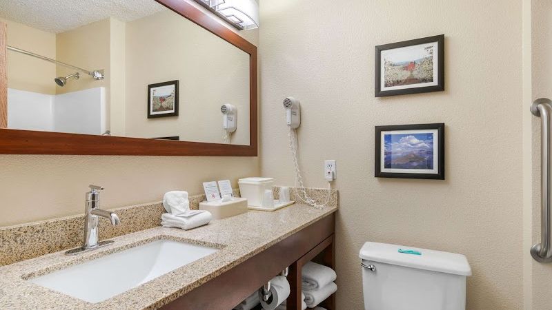 Photo of Comfort Inn Medford North