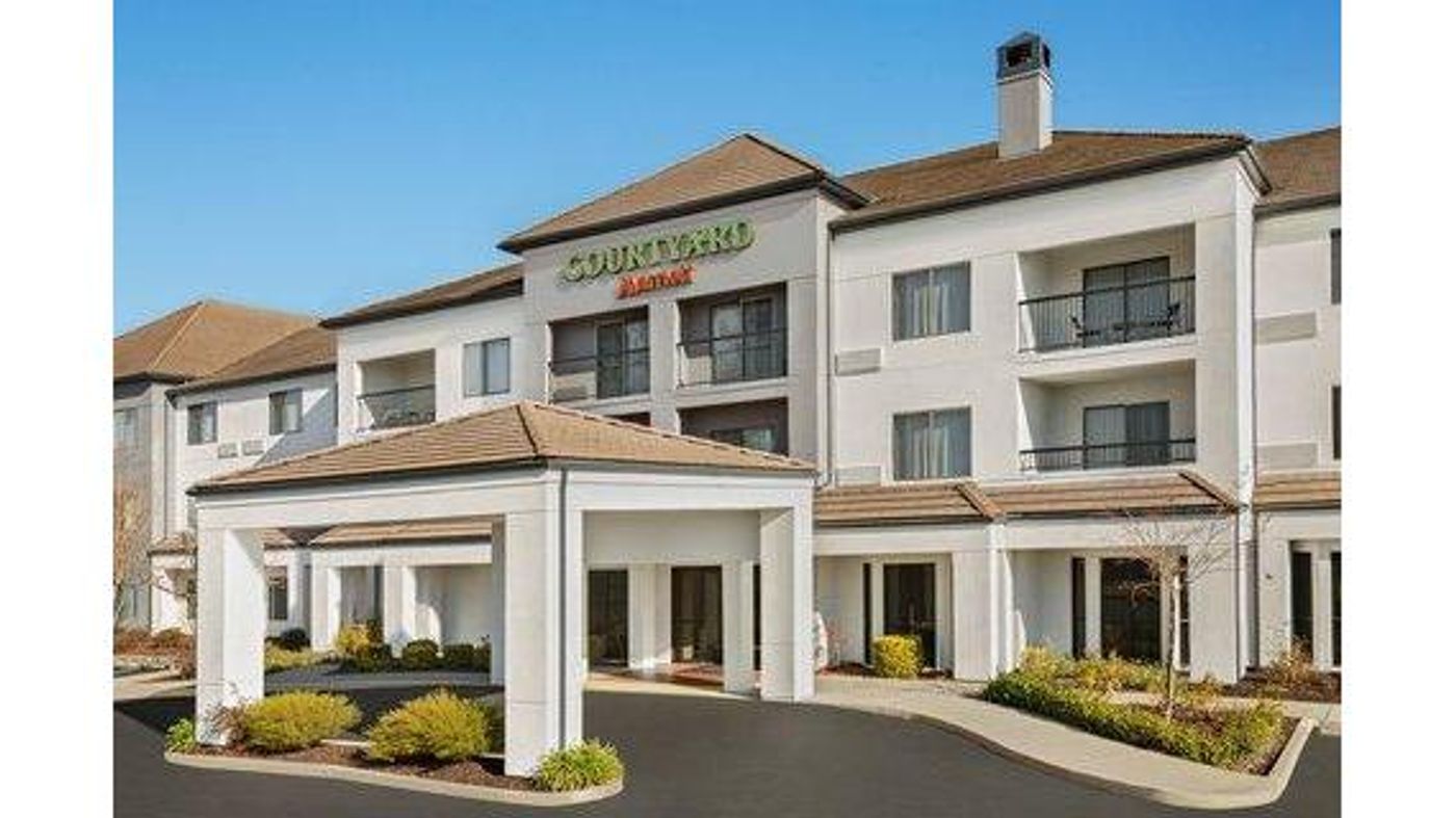 Photo of Courtyard Roseville