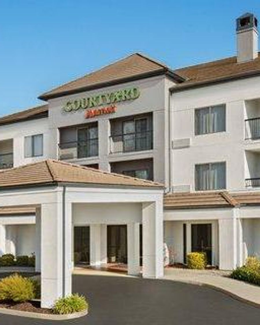 Courtyard Roseville