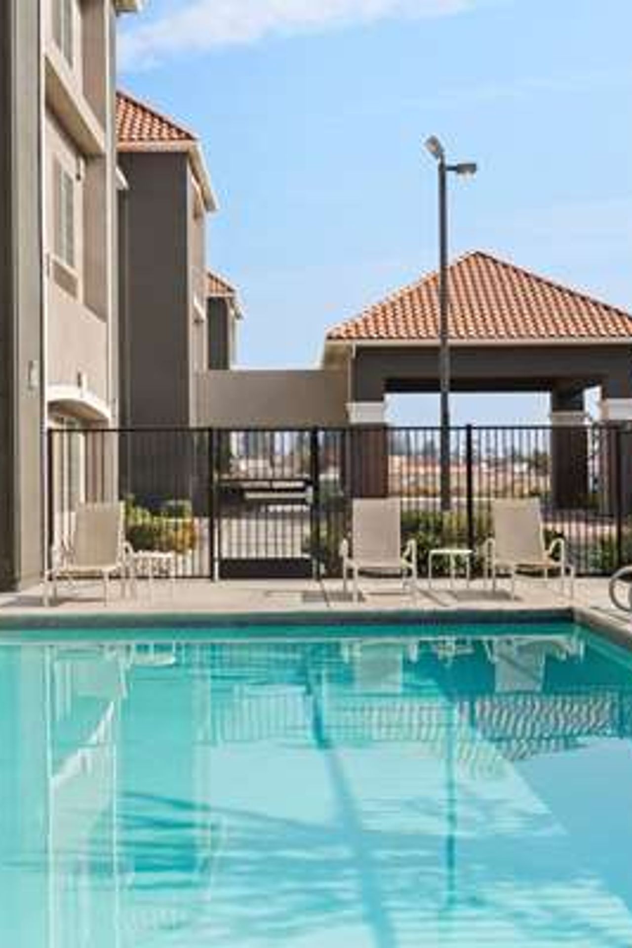 Photo of La Quinta Inn & Suites by Wyndham Fresno Northwest