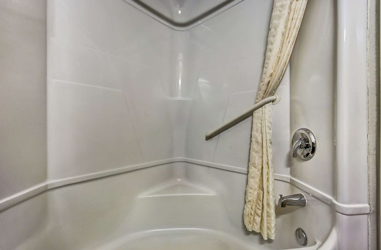 Photo of Motel 6 Roseburg, OR