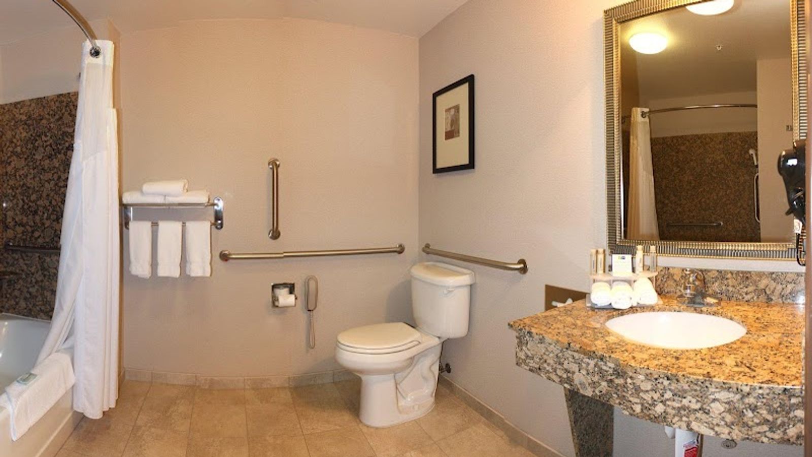 Photo of Holiday Inn Express & Suites Vancouver Mall/Portland Area, an IHG Hotel