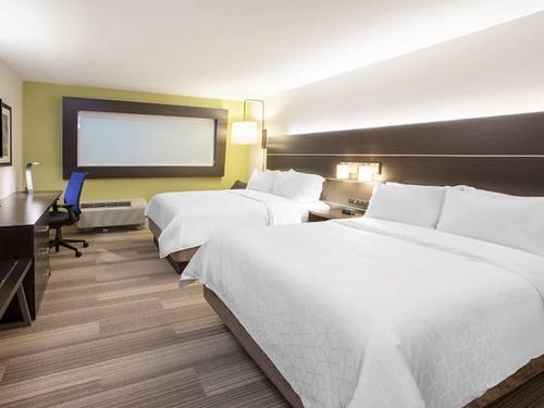 Photo of Holiday Inn Express Madera-Yosemite Park Area by IHG