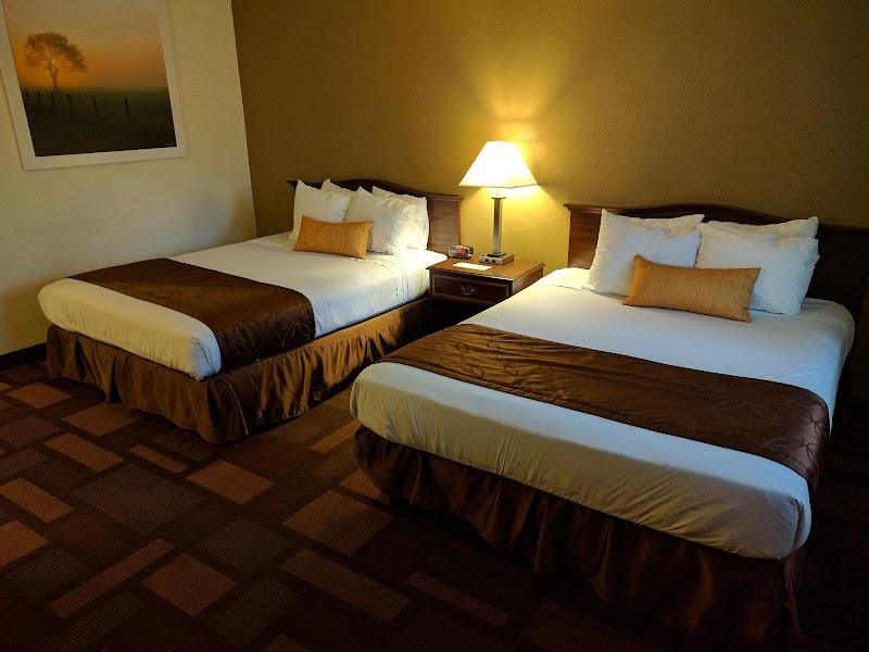 Photo of Days Inn & Suites Lodi