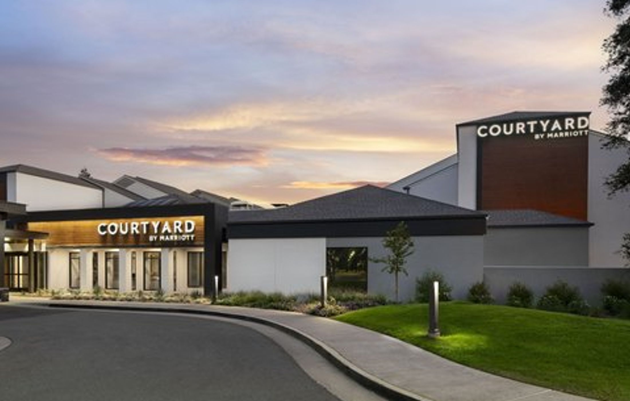 Courtyard Bakersfield