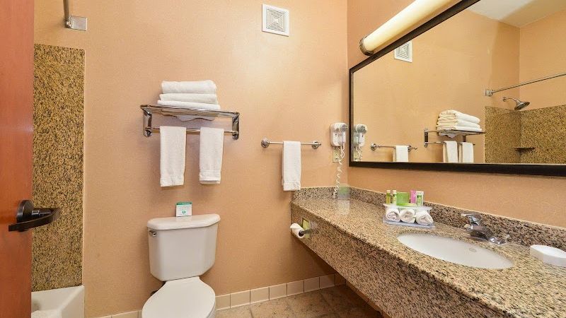 Photo of Holiday Inn Express Vancouver North - Salmon Creek, an IHG Hotel