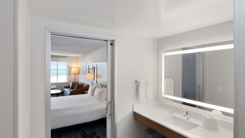 Photo of Fairfield Inn & Suites San Francisco Pacifica