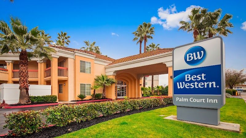 Photo of Best Western Palm Court Inn - Exterior, Entrance