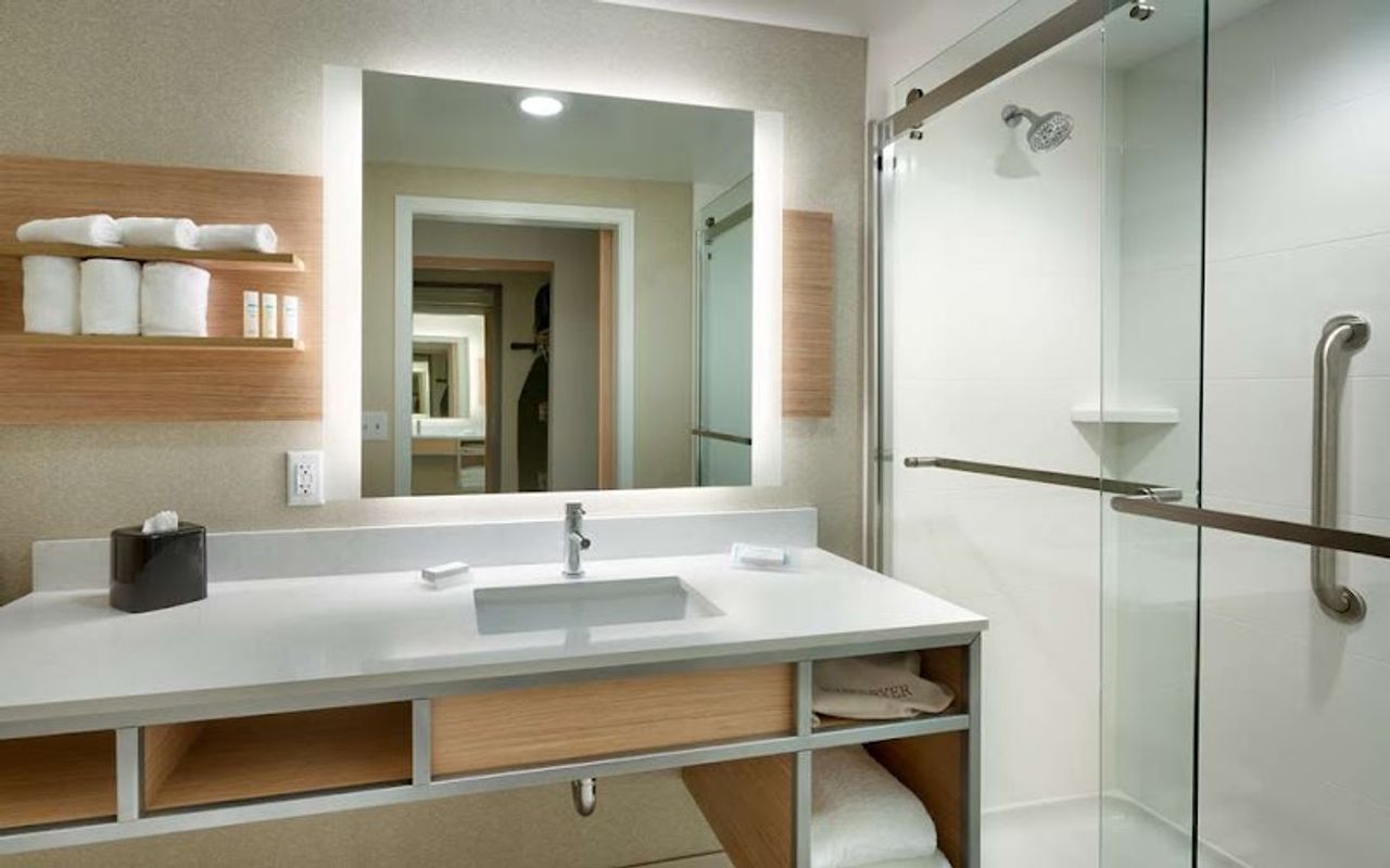 Photo of Hilton Garden Inn Boise Downtown