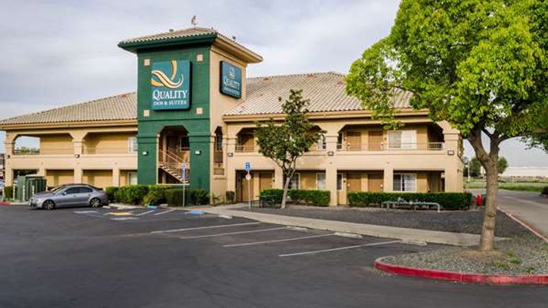 Quality Inn & Suites Lathrop