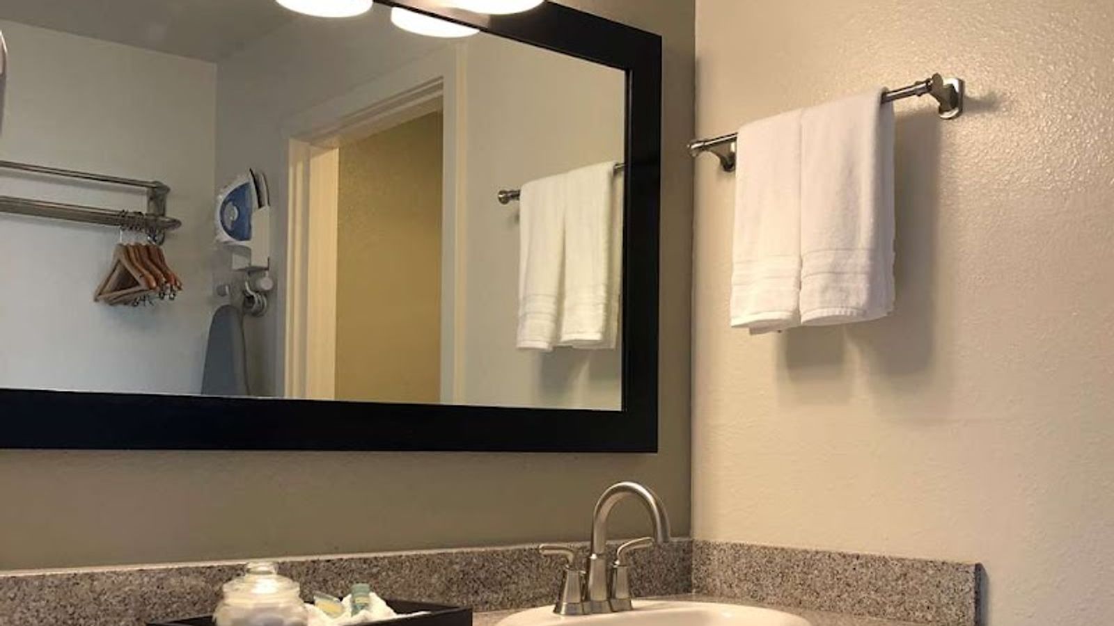 Photo of SureStay Plus by Best Western Gold Beach