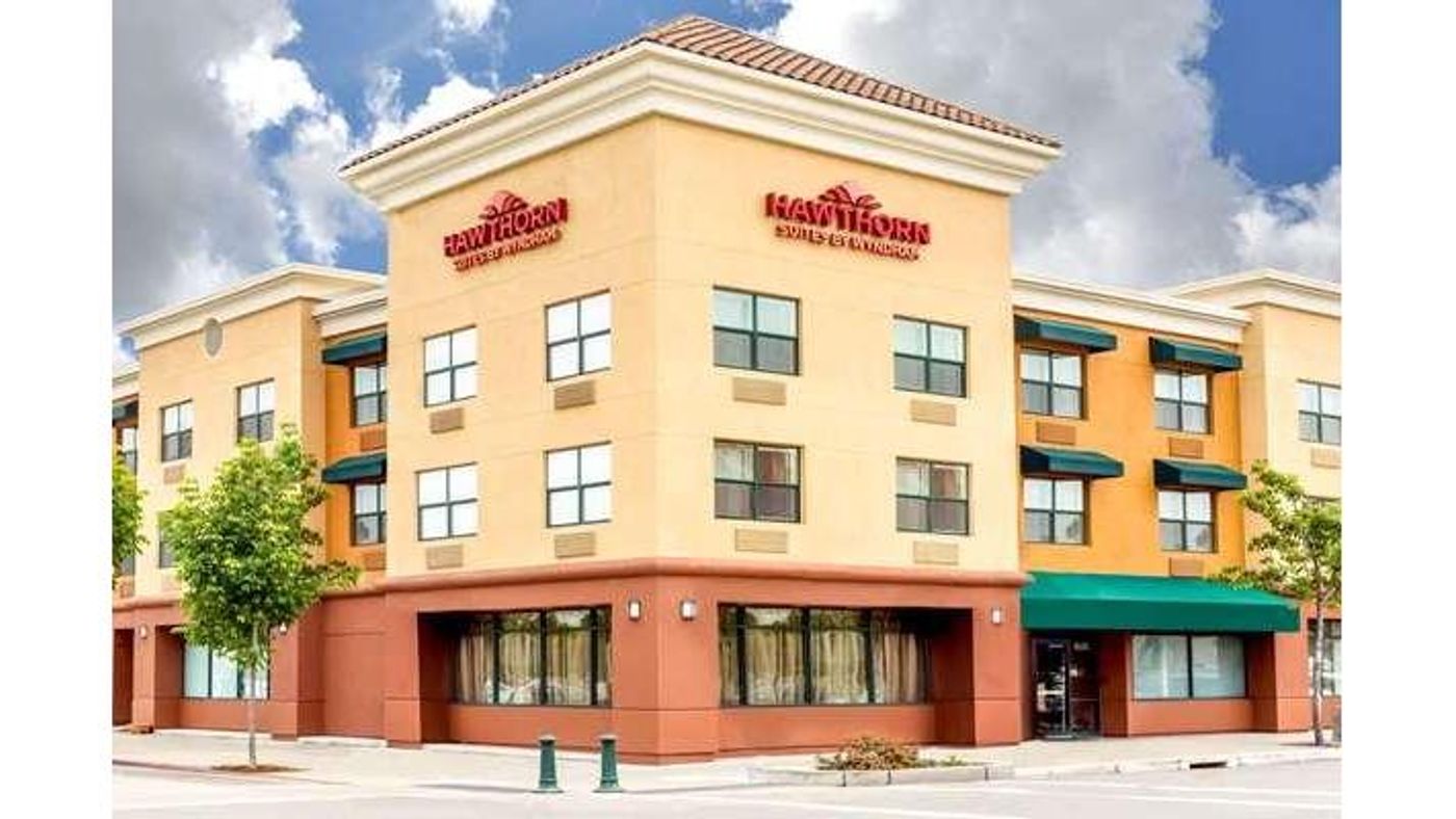 Photo of Hawthorn Suites by Wyndham Oakland/Alameda