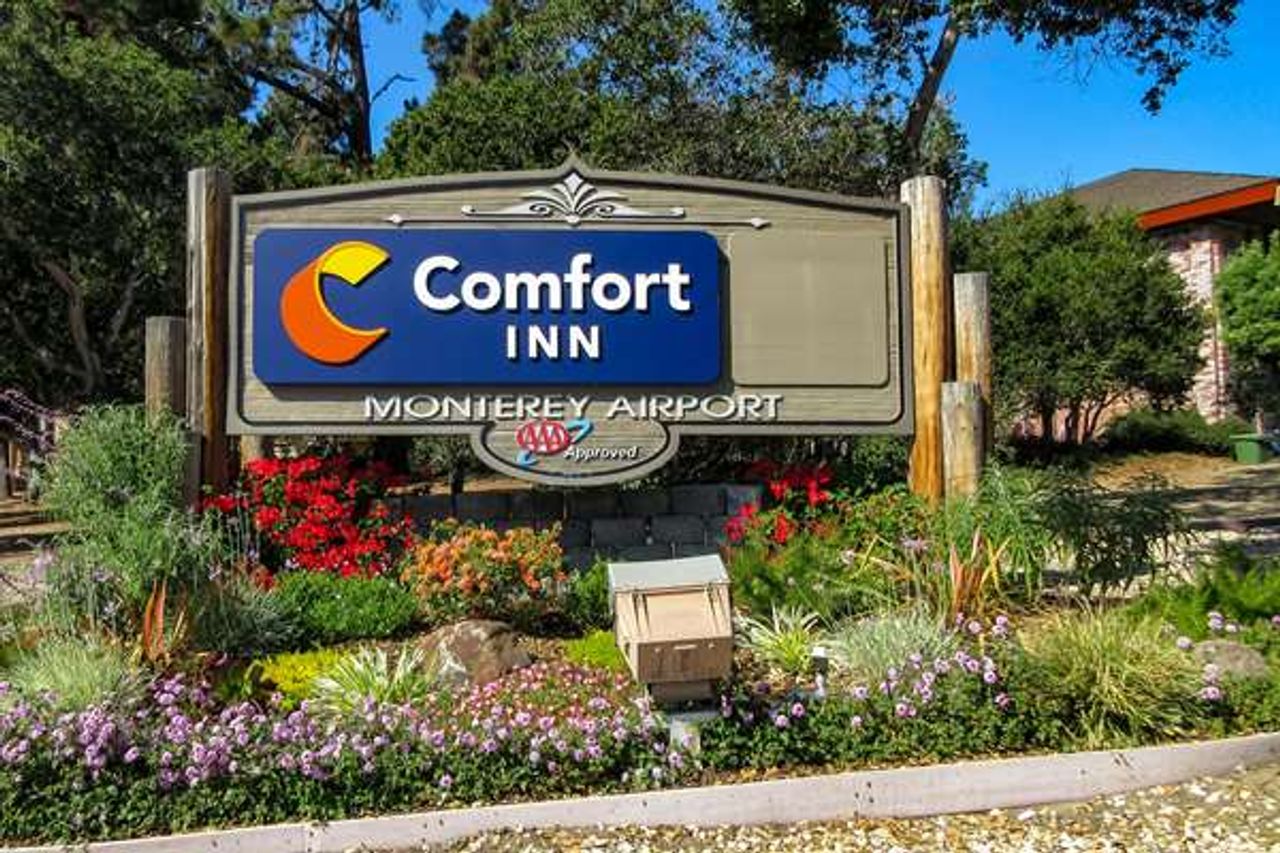 Photo of Comfort Inn Monterey Peninsula Airport - Exterior