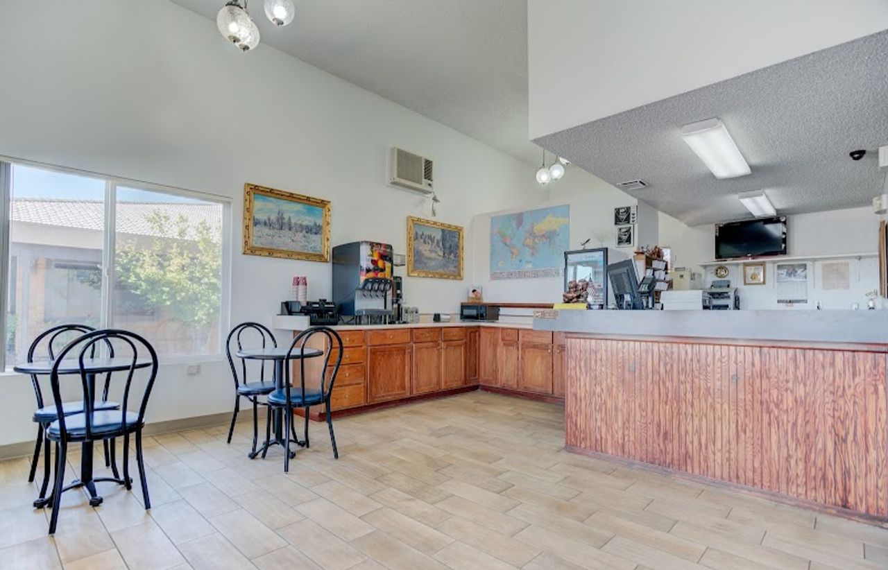 Photo of Redmond Inn